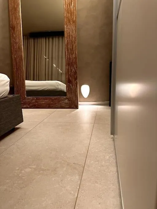 Apartment Modern Canal-Side Loft With Private Garden Milan Italy