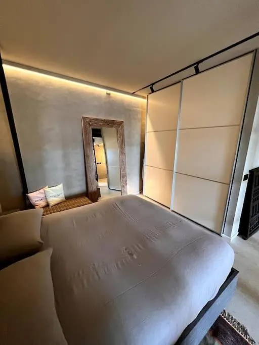 Apartment Modern Canal-Side Loft With Private Garden Milan